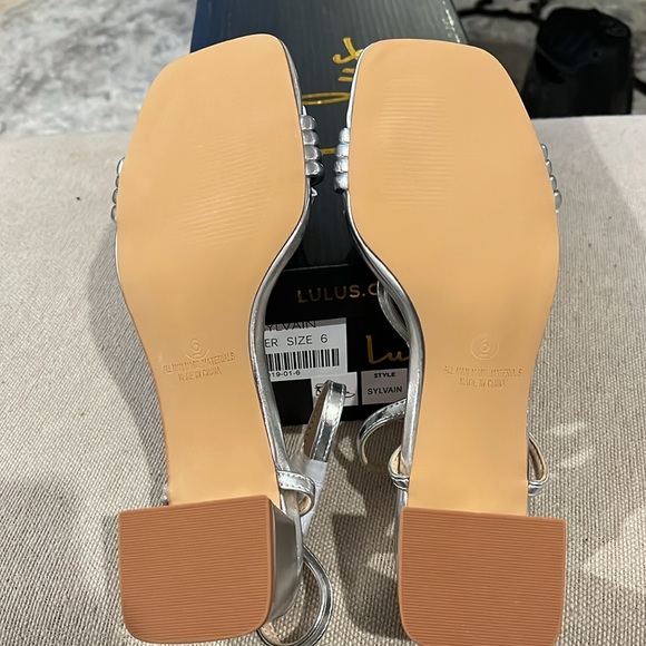 Sylvain Silver Strappy High Heel Ankle Strap Sandals/NIB/6 - Picture 8 of 9